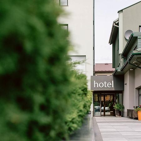 Hotel Santin Белхатув Екстер'єр фото