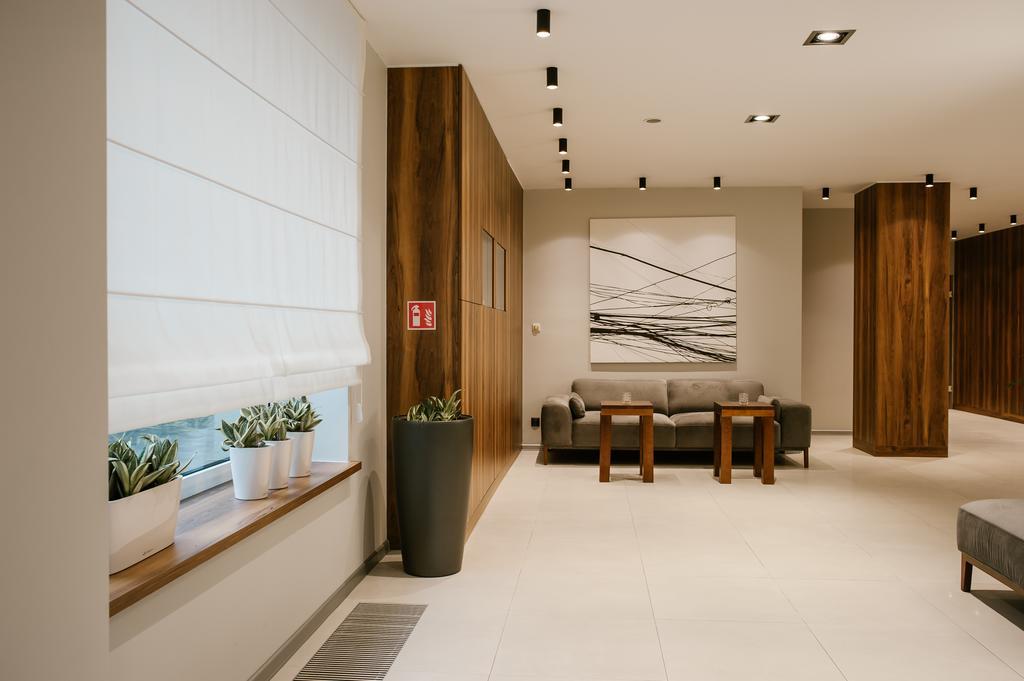 Hotel Santin Белхатув Екстер'єр фото